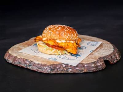 Valencia Chicken Burger
