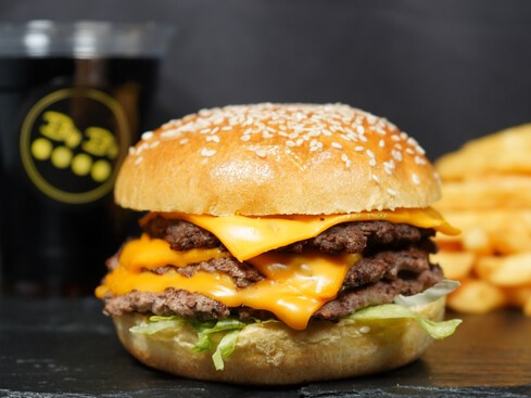 Triple Beef Smash Burger