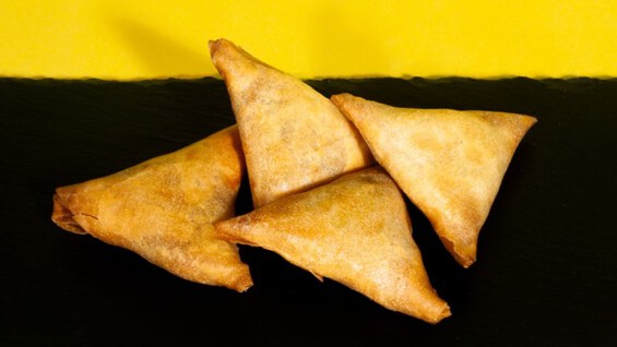 Bite Size Samosas Veg